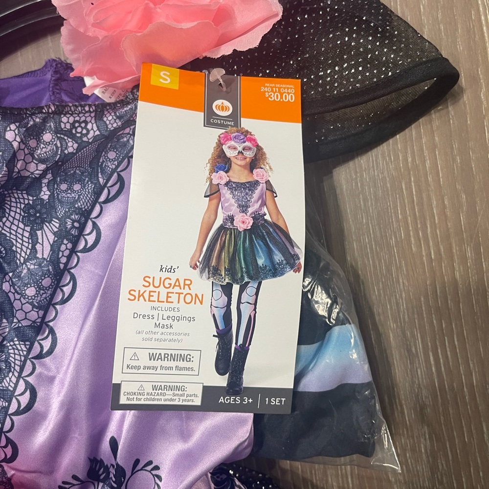 Target sugar Skeleton child costume. Nwt. Small